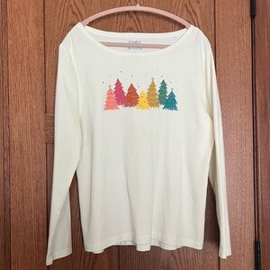 Festive rainbow Christmas T-shirt 100% cotton.